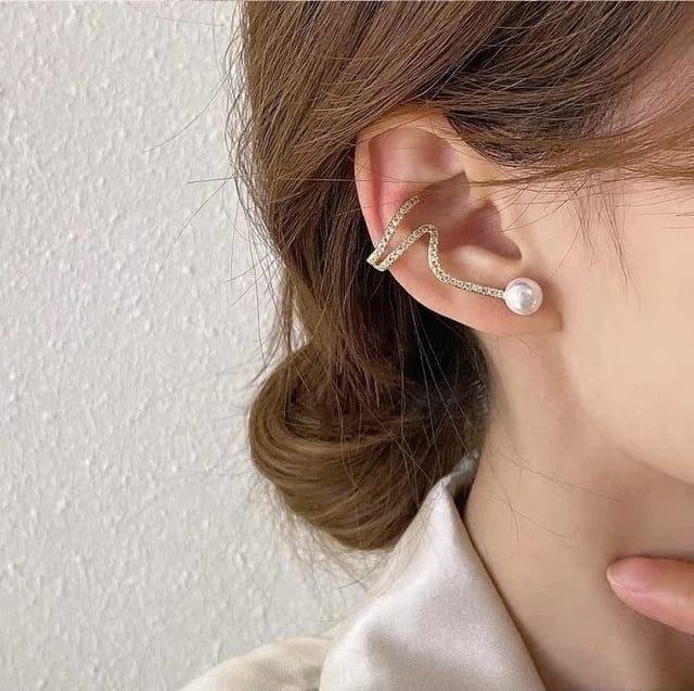 AVR JEWELS Stunning Gold Plated Twisted Geometrical Pearl Rhinestone Classy Korean Earrings - Image 3