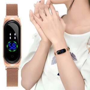 Women's Oval Magnetic Golden Watch