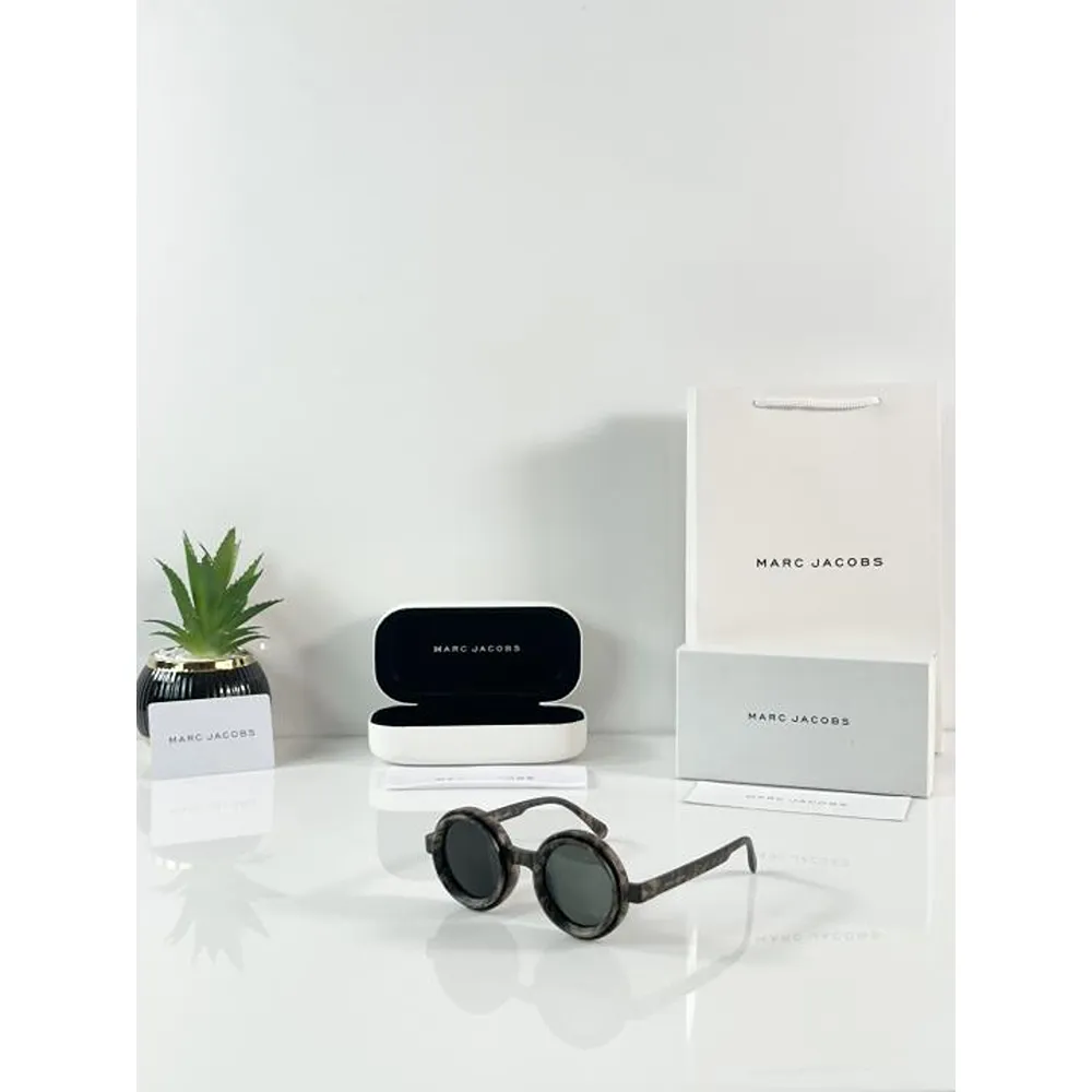 Marc Jacobs Sunglass