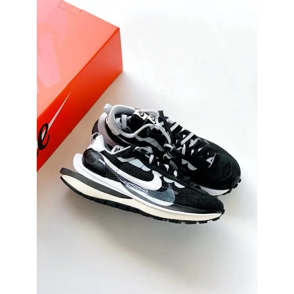 Stylish Nike X Sacai Vapor Waffle Shoes For Men (SUP433) - Image 2