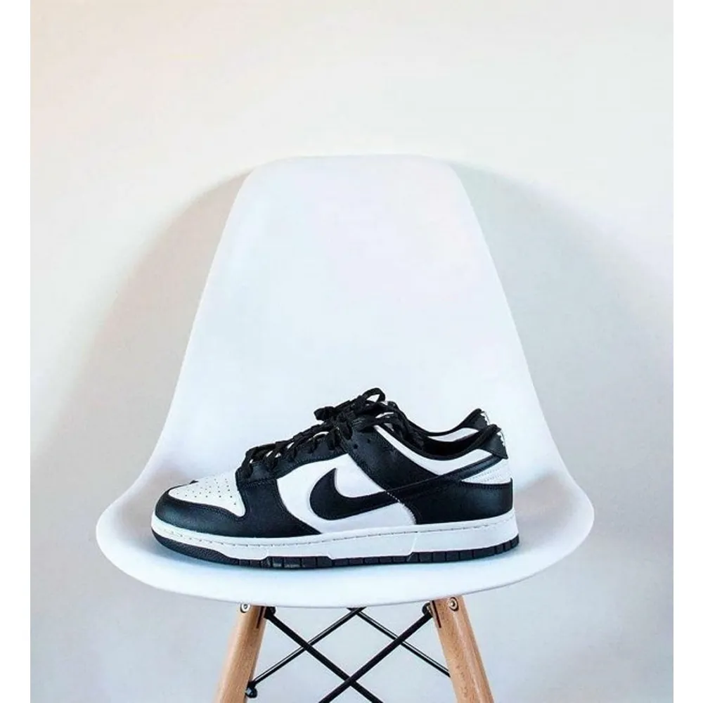 Stylish Nike Air Sb Dunk Low Panda Shoes For Women (SUP3860) - Image 2