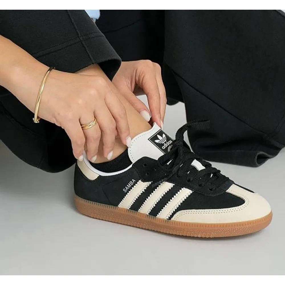 Stylish Adidas Samba Core Black Wonder White Shoes For Men (SUP4629) - Image 3