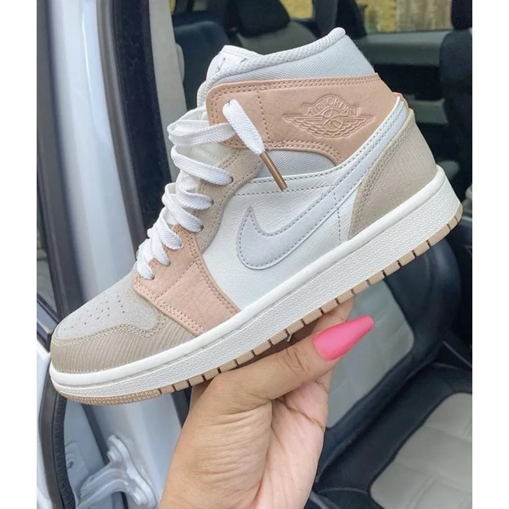 Premium Nike Air Jordan Retro 1 Shoes For Women (SUP3816) - Image 2